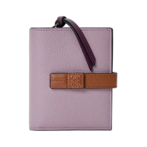 Compact Zip Wallet In Soft Grained Calfskin
