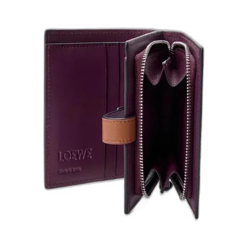 Compact Zip Wallet In Soft Grained Calfskin