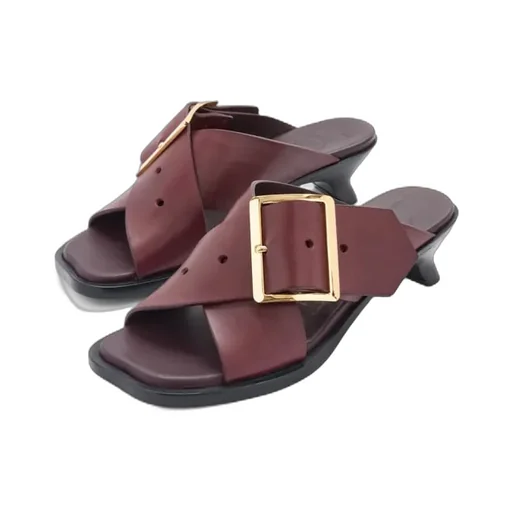 Petal Belt Sandal In Vegetable-Tanned Calfskin