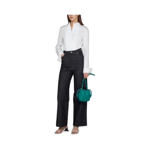 High-Waist Jeans
