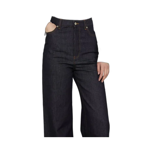 High-Waist Jeans