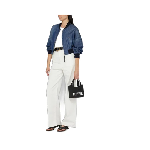 High-Waist Jeans