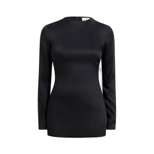 Long-Sleeved T-Shirt