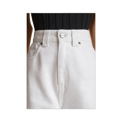 High Rise Straight Leg Jeans