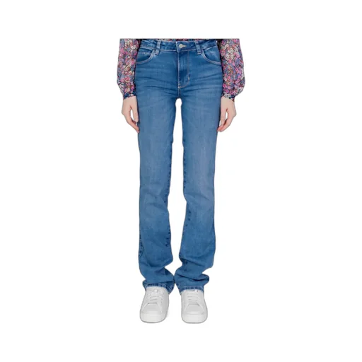 Belt Loop Jeans