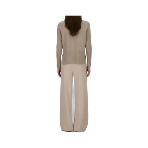 Round-Neck Sweater