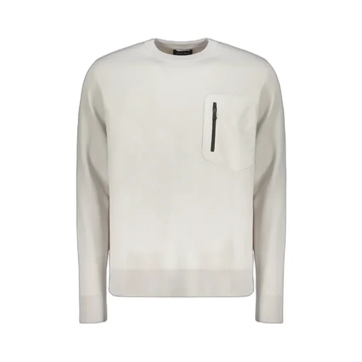 Long-Sleeved Pullover