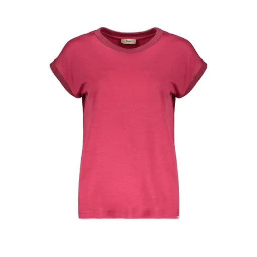 Short-Sleeved T-Shirt