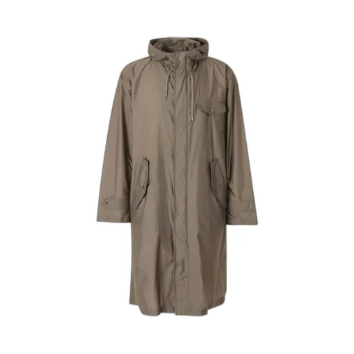 Long-Sleeved Windbreaker