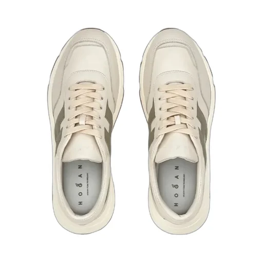 Hyperlight Sneakers