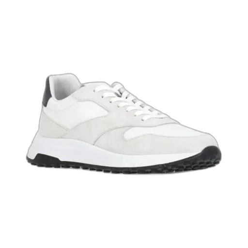 Hyperlight Sneakers