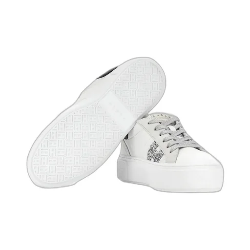 Crosswind Sneakers