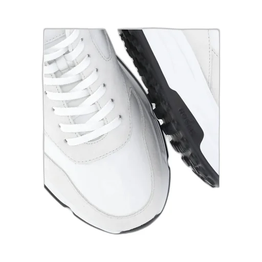 Hyperlight Sneakers