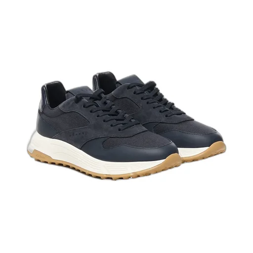 Hyperlight Sneakers