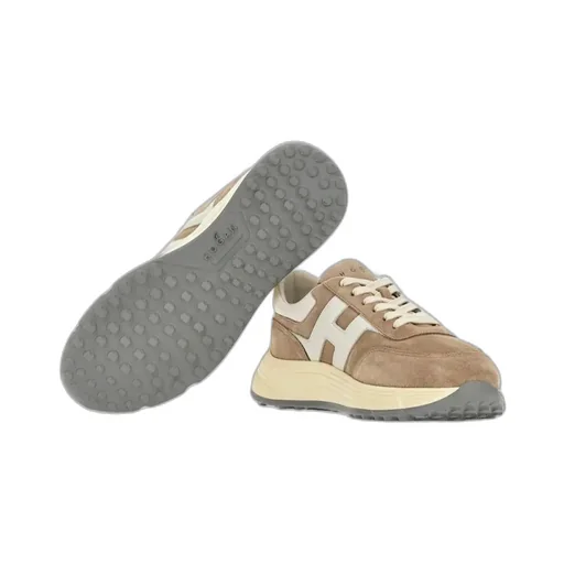 Hyperlight Lace-Up Sneakers