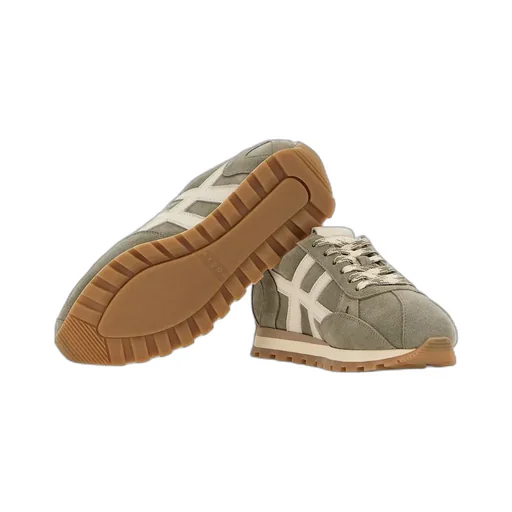 H671 86Er Lace-Up Fastening Sneakers