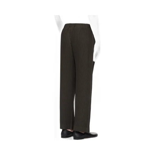 Pleated Wide-Leg Trousers