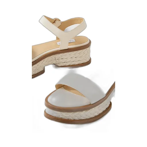 Round-Toe Platform Sandals