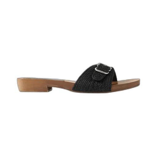 Round-Toe Flat Sandals