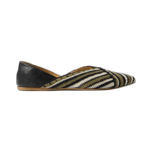 Patterned Flat Shoes