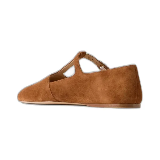 Pointed-Toe Flats