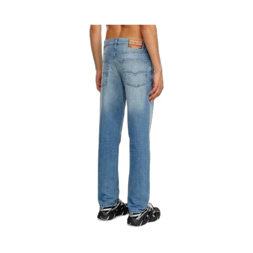 D-Finitive Jeans