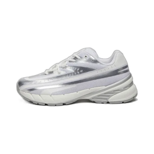 D-Airspeed Sneakers