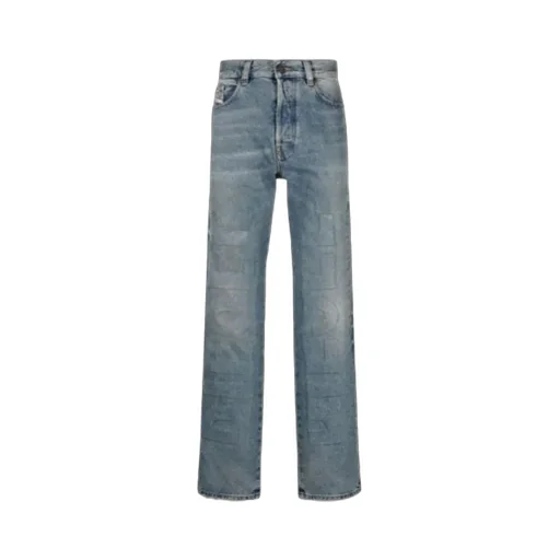 2010 007I3 Straight-Leg Jeans