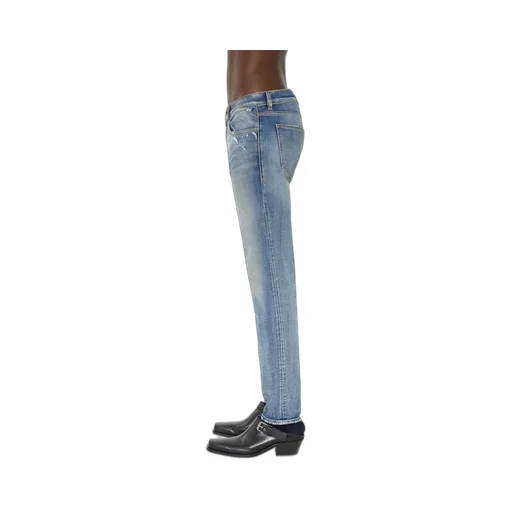 2019 D-Strukt Slim-Fit Jeans