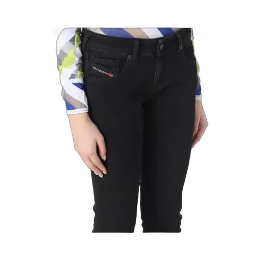 Low-Rise Flared Crop Jeans