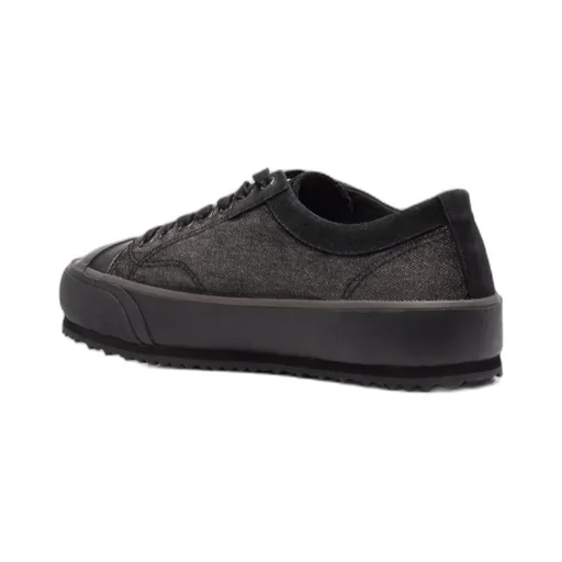 Low-Top Lace-Up Trainers