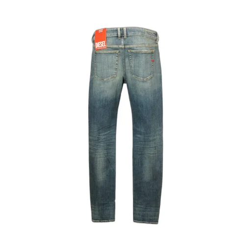 1979 Sleenker Skinny-Cut Jeans
