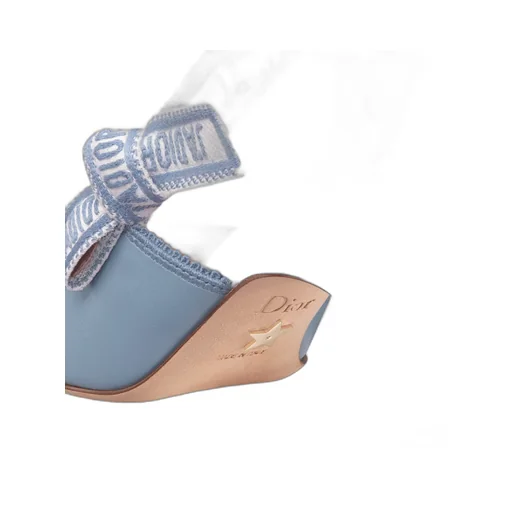 J'adior Slingback Pump