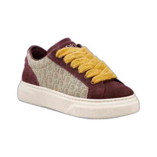 B33 Spin Low-Top Sneaker