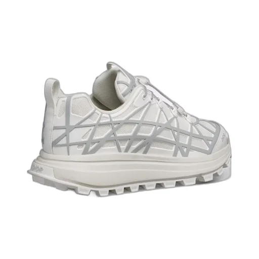 B31 Runner Sneaker