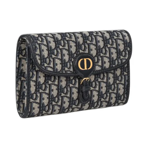 Bobby East-West Pouch With Chain