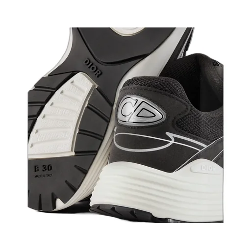 B30 Lace-Up Sneakers