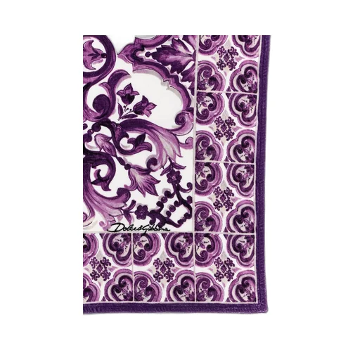 Majolica Print Beach Towel