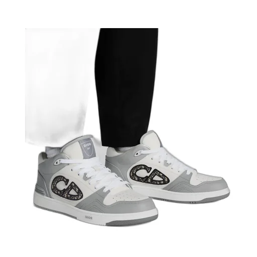 B57 Mid-Top Sneaker