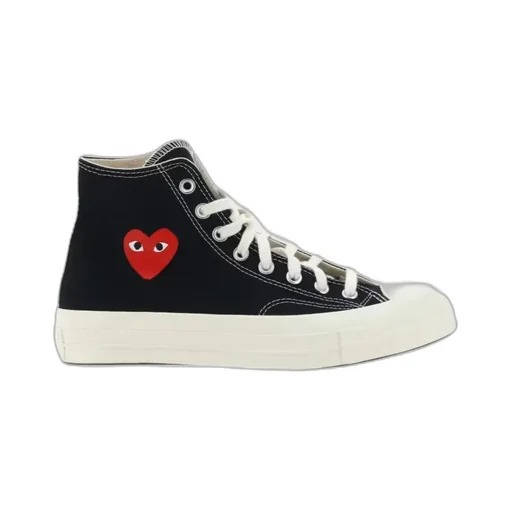 Comme Des Garcons Play