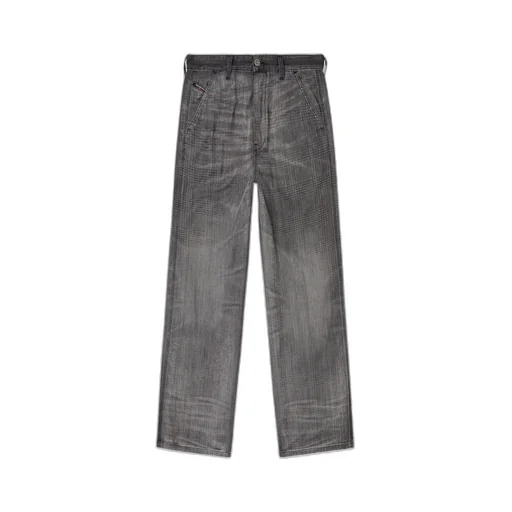 Slant Pockets Straight Jeans