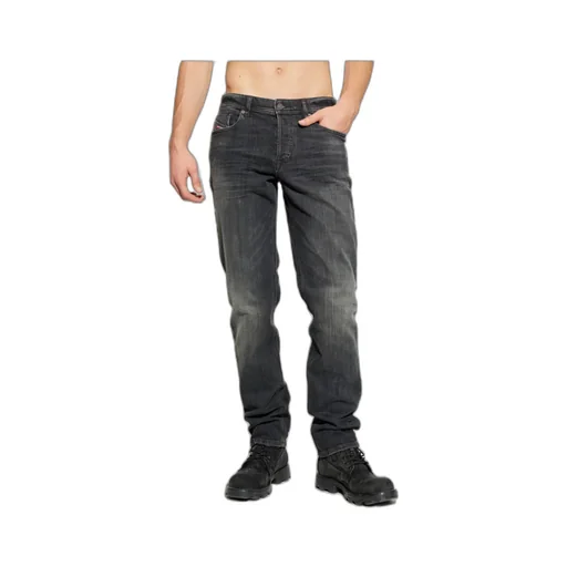 D-Finitive Jeans