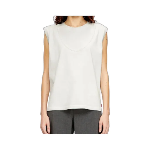 T-Embej Crewneck T-Shirt