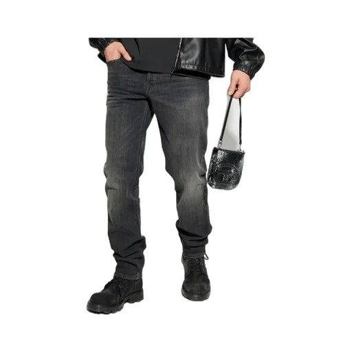 D-Finitive Jeans