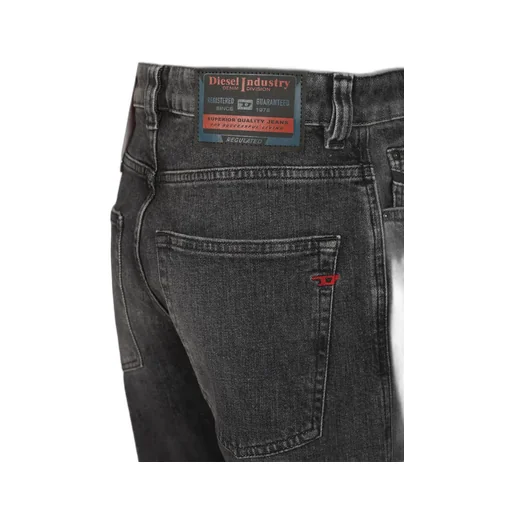 Logo-Patch Jeans