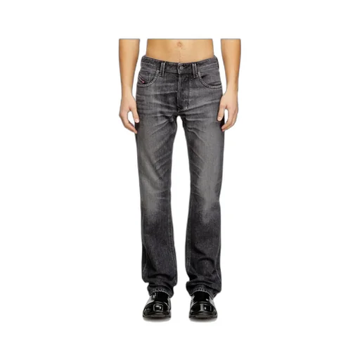 1985-Larkee Straight Leg Jeans