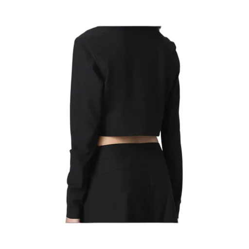 Long-Sleeved Cropped T-Shirt