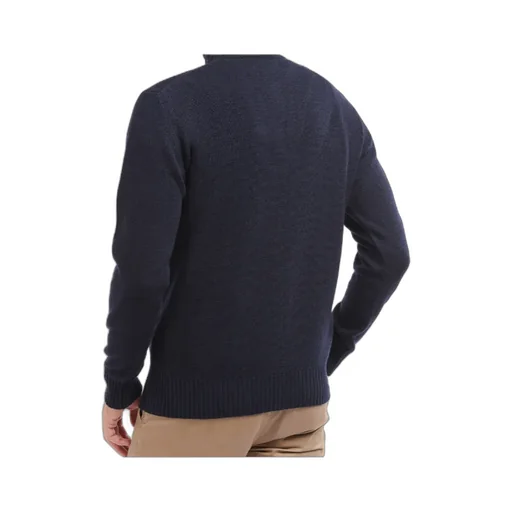 Essential Half Zip