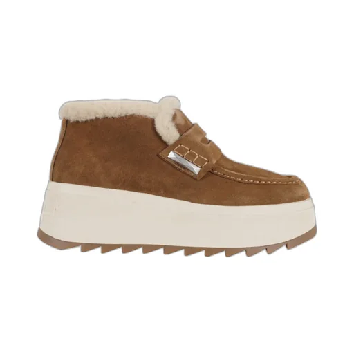Round-Toe Platform Shoes