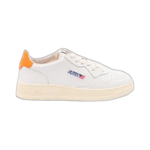 Medalist Low Sneakers